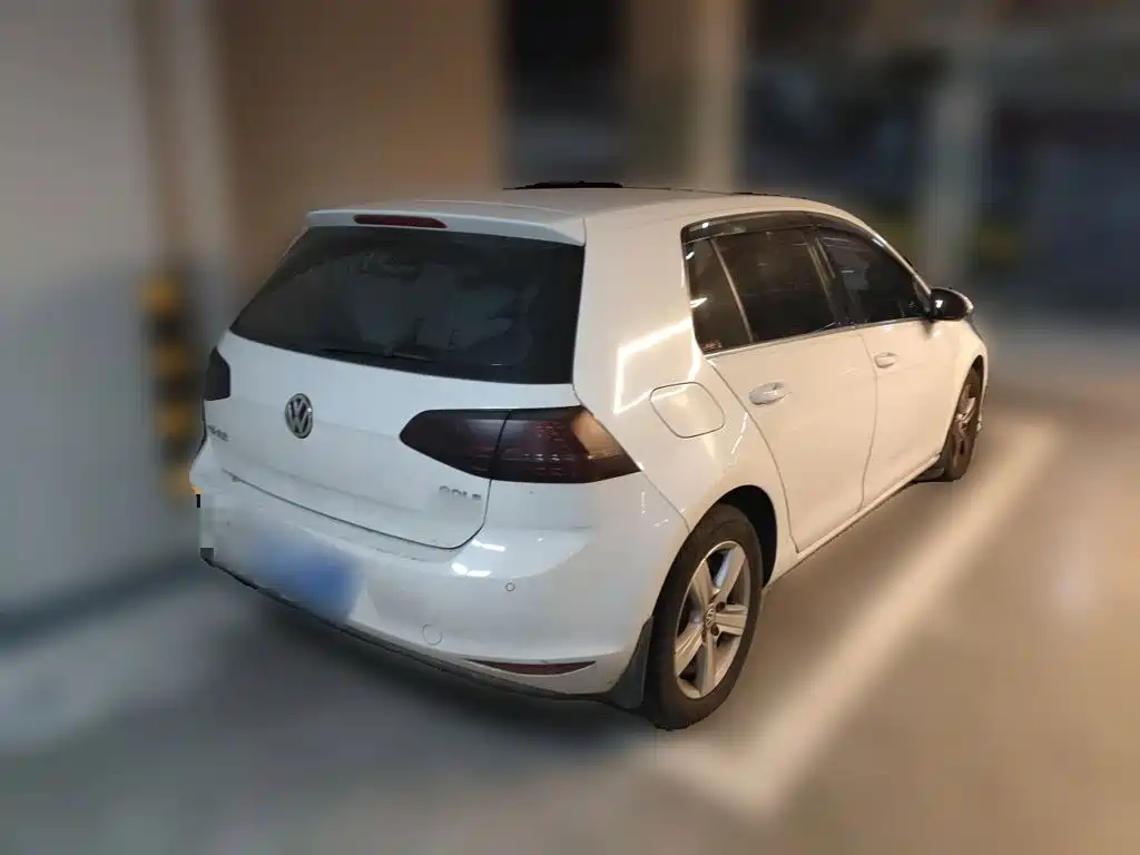 Volkswagen Golf — миниатюра 6