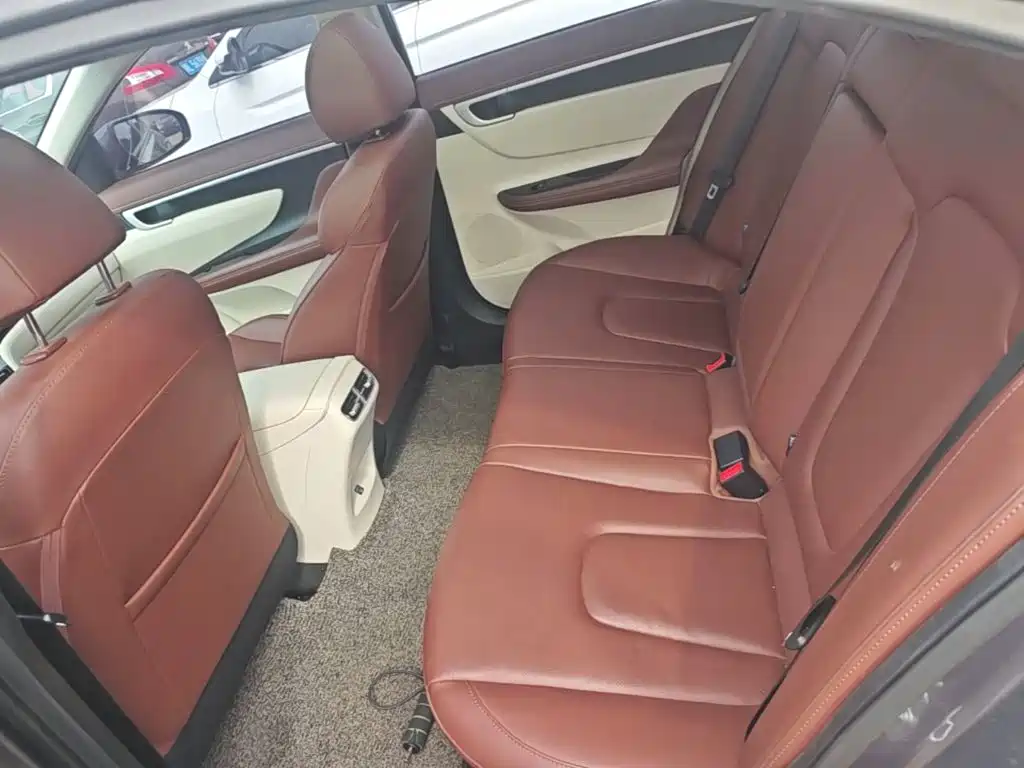 Hyundai Mistra — миниатюра 17