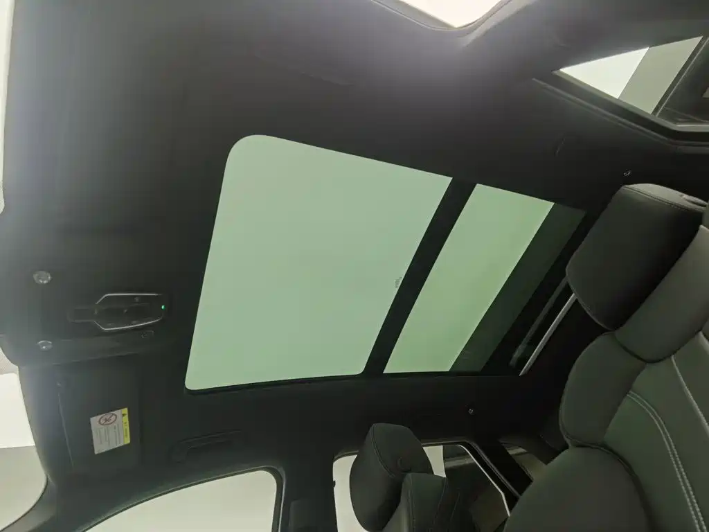 Audi Q5L — миниатюра 14