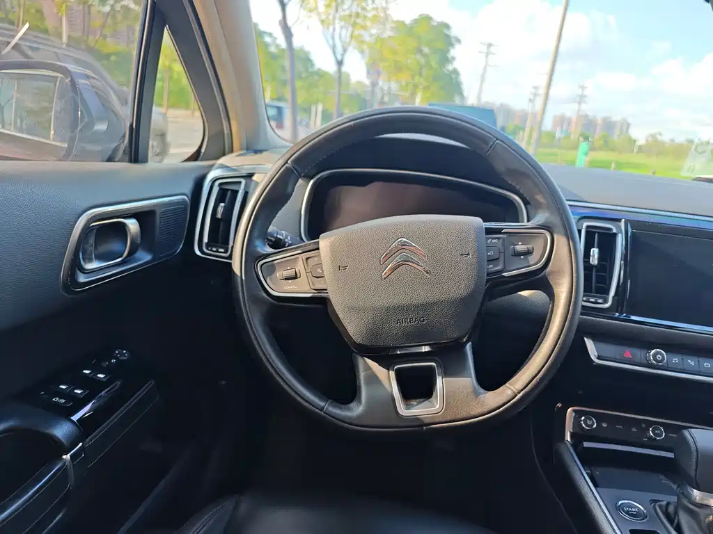 Citroen C6 — миниатюра 14