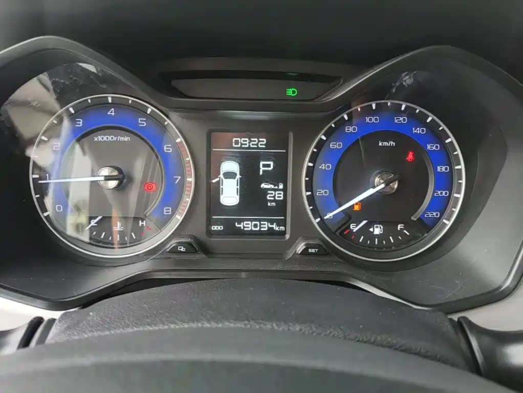 Geely Vision X3 — миниатюра 12