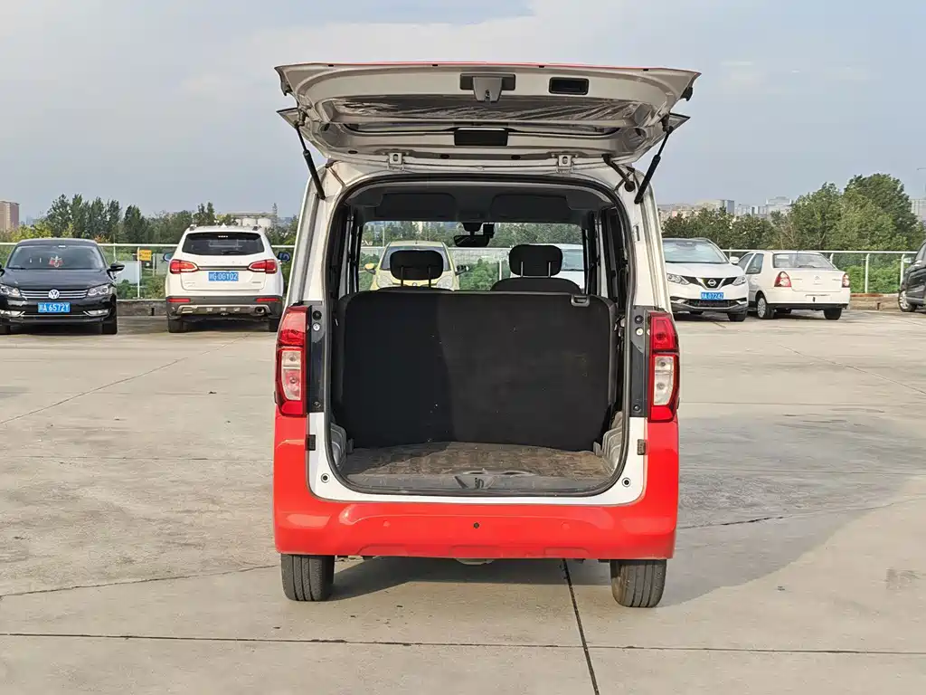 Wuling Zhiguang EV — миниатюра 11