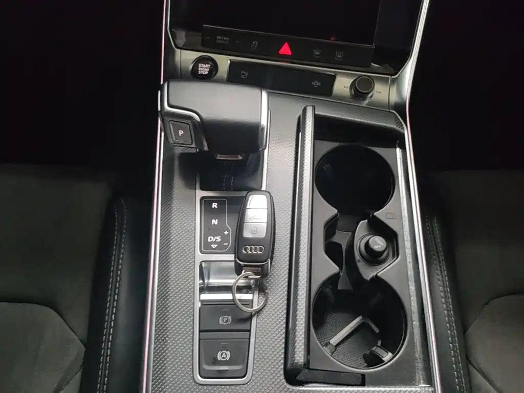 Audi A6L — миниатюра 14
