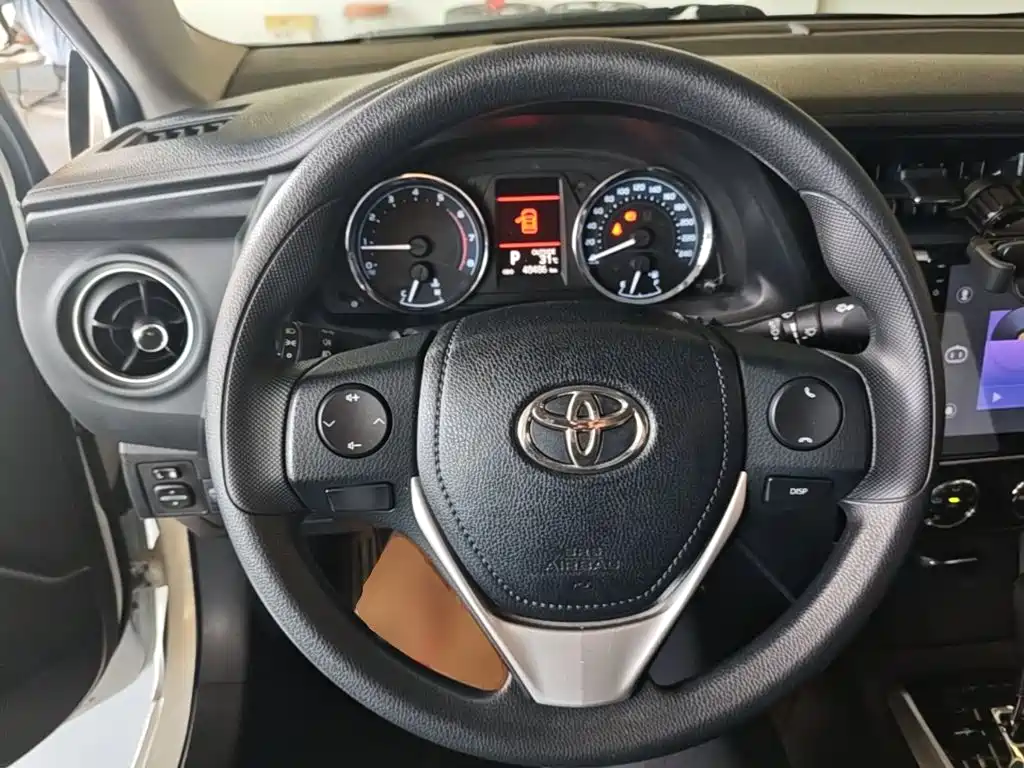 Toyota Corolla — миниатюра 11