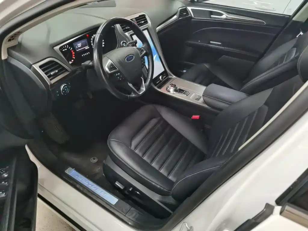 Ford Mondeo — миниатюра 15