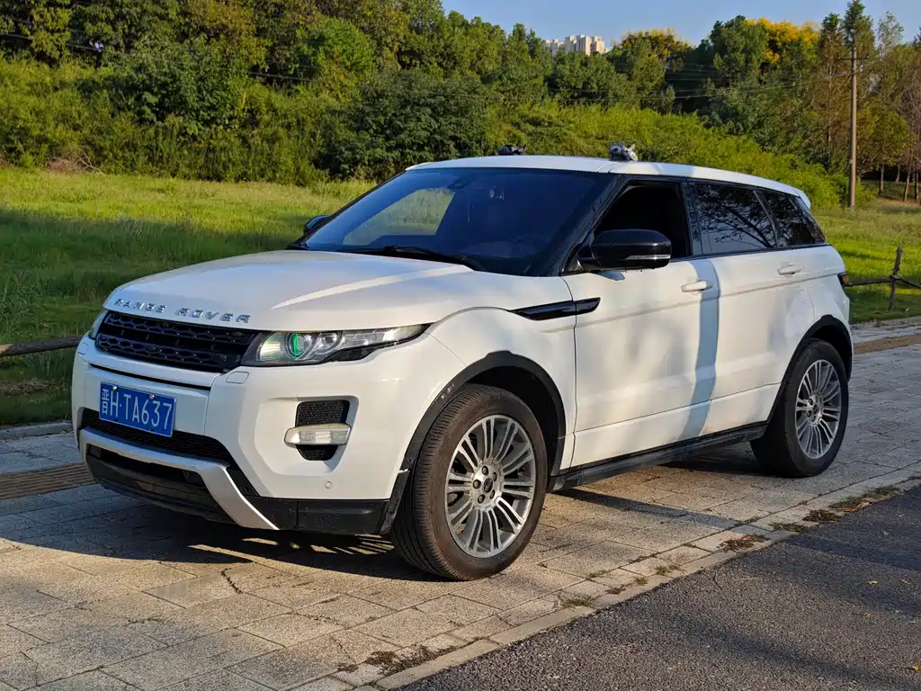 Land Rover Evoque (Import)