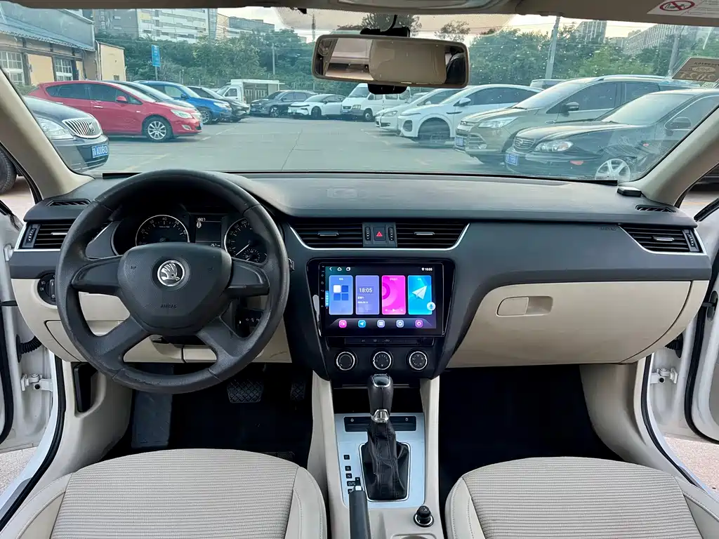 Skoda Octavia — миниатюра 6