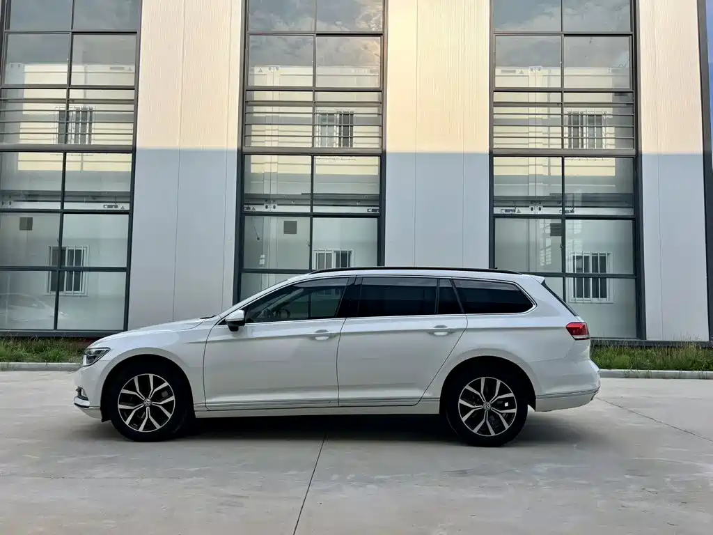 Volkswagen Viloran — миниатюра 12