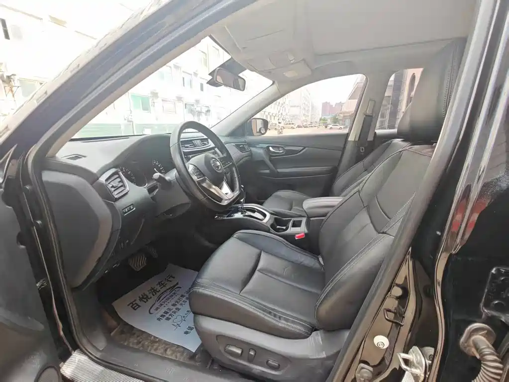Nissan X-Trail — миниатюра 4