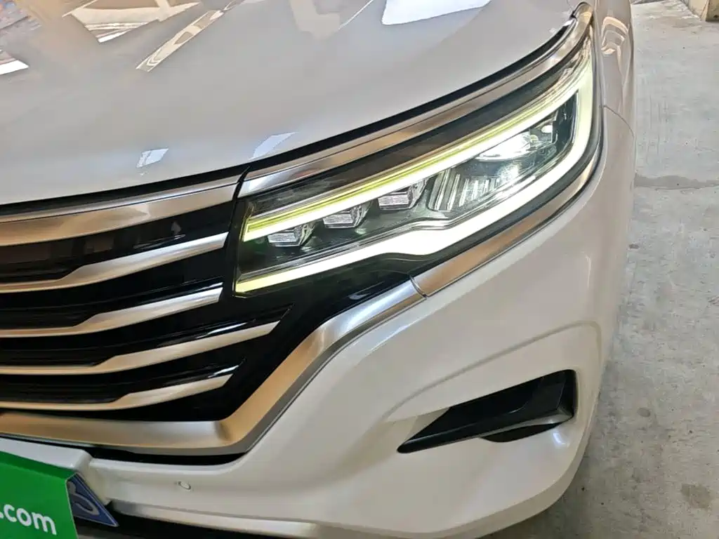 Roewe RX5 MAX — миниатюра 24