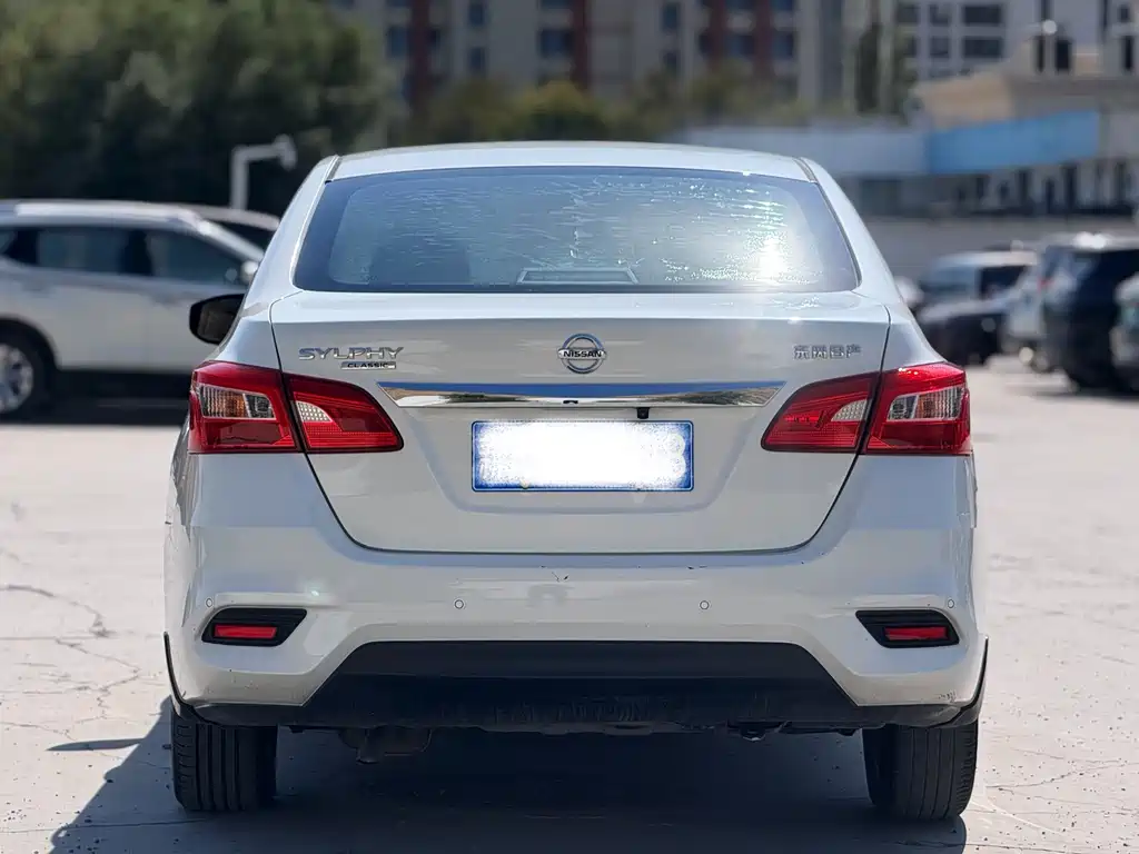 Nissan Sylphy — миниатюра 8