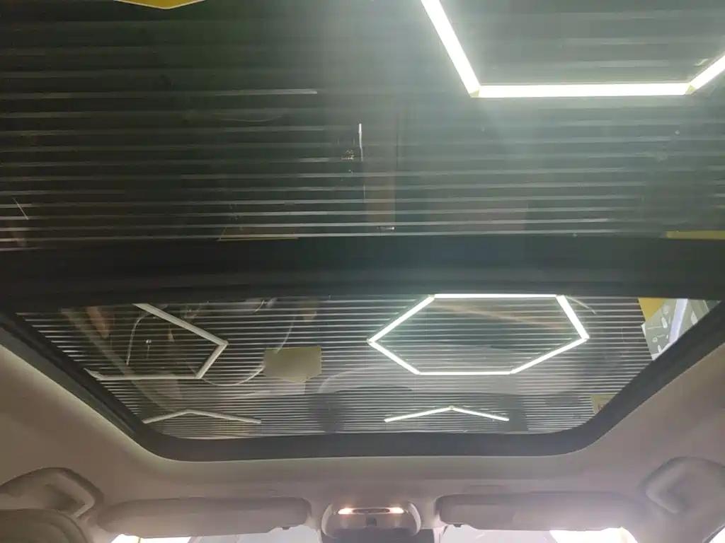 Volvo S90 — миниатюра 18