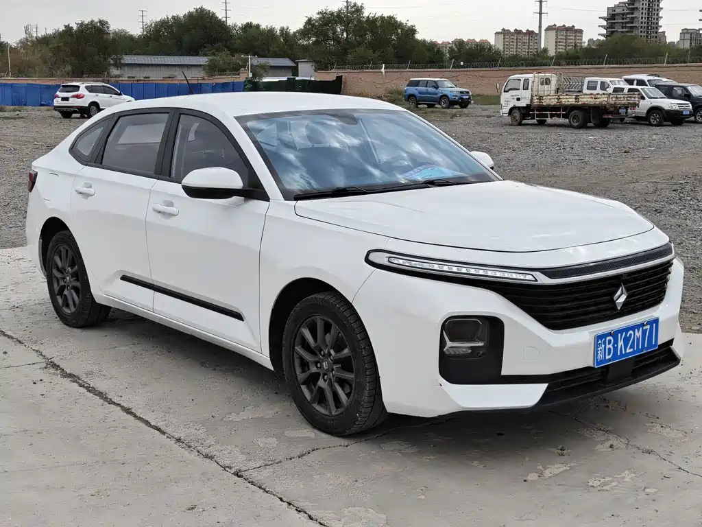 Baojun RC-5 — миниатюра 3