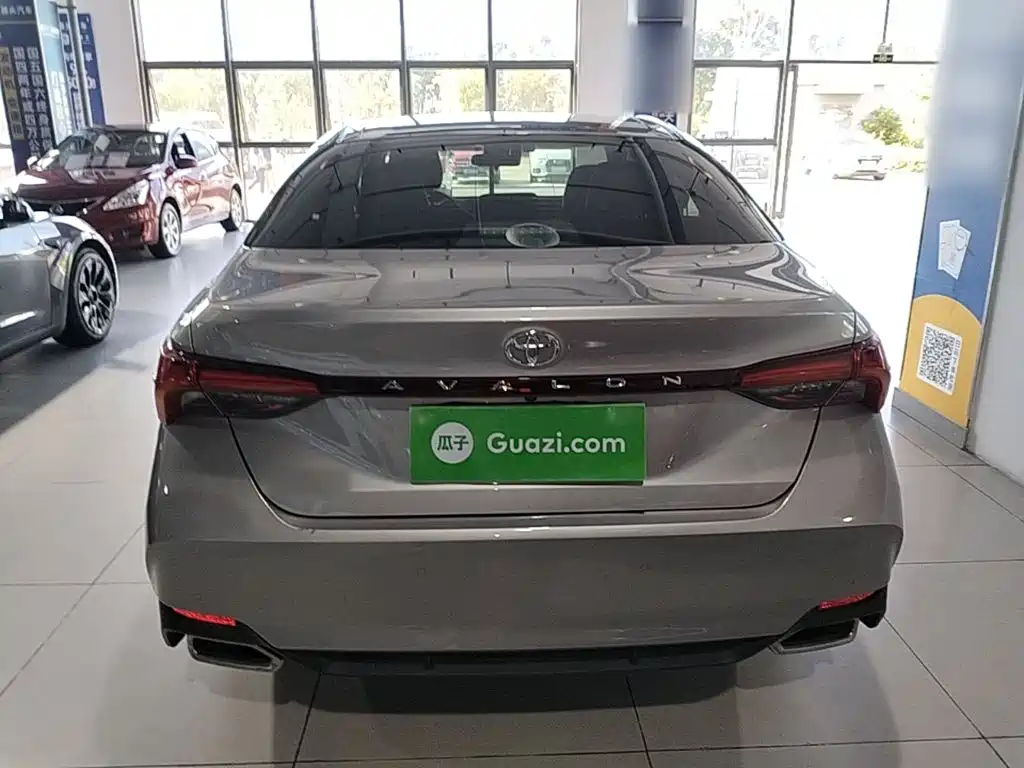 Toyota Avalon — миниатюра 6