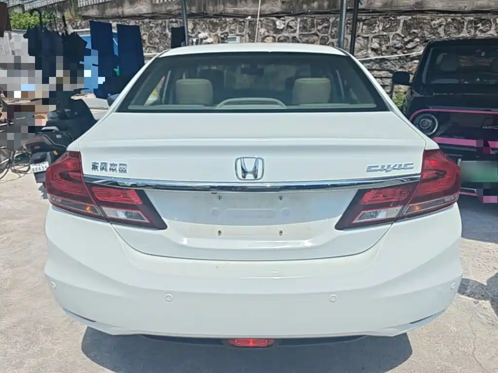 Honda Civic — миниатюра 6