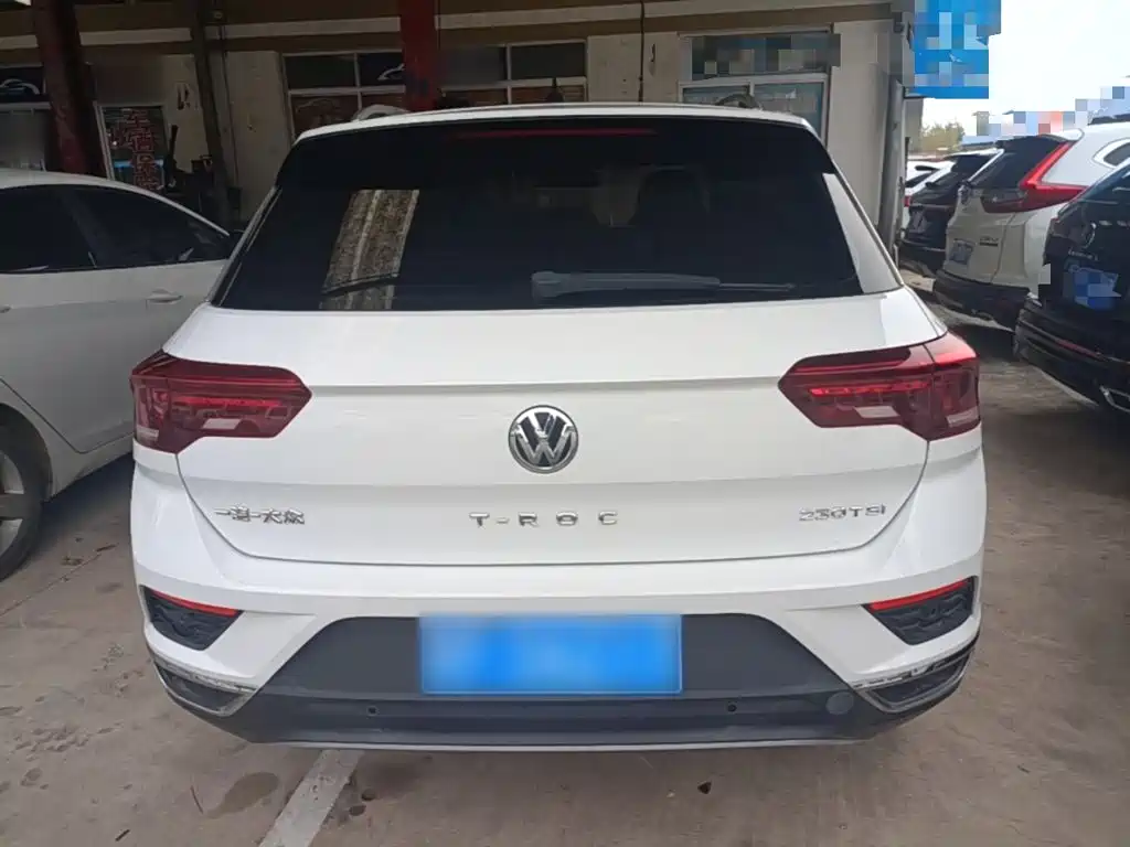 Volkswagen T-Roc — миниатюра 6