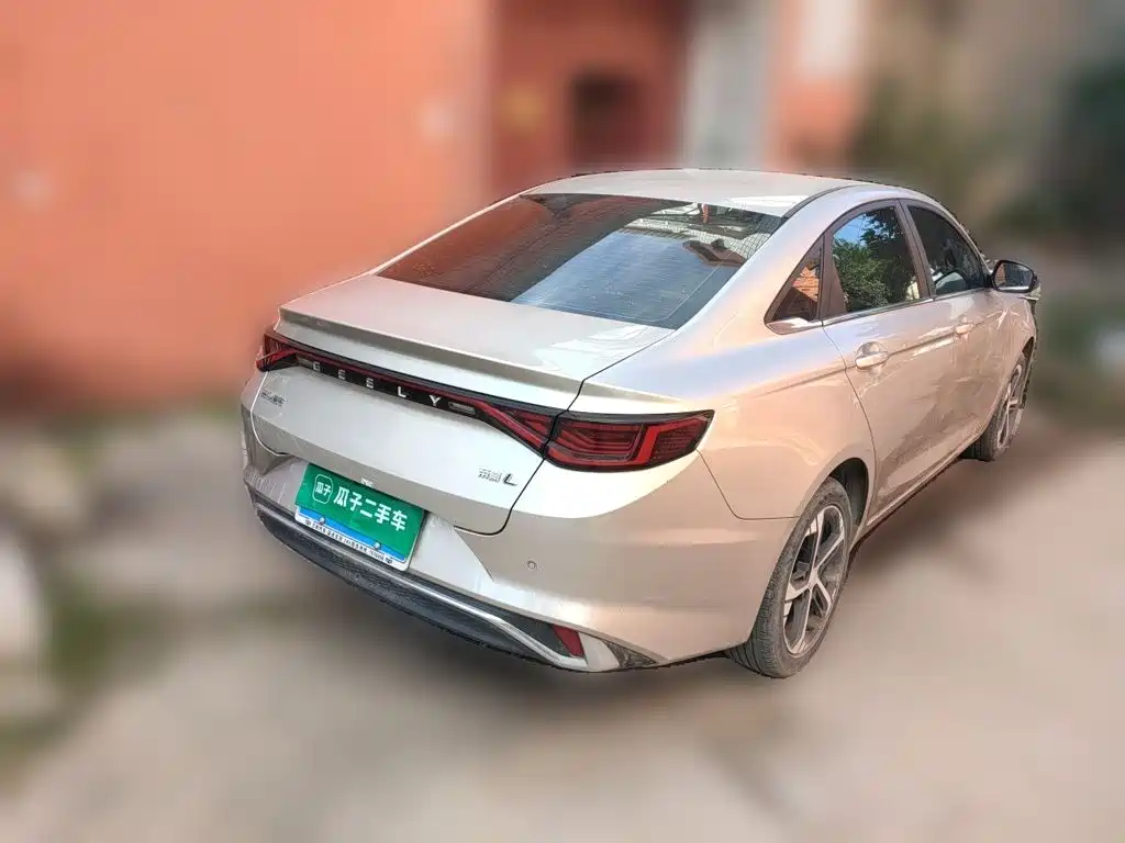 Geely Emgrand L — миниатюра 4