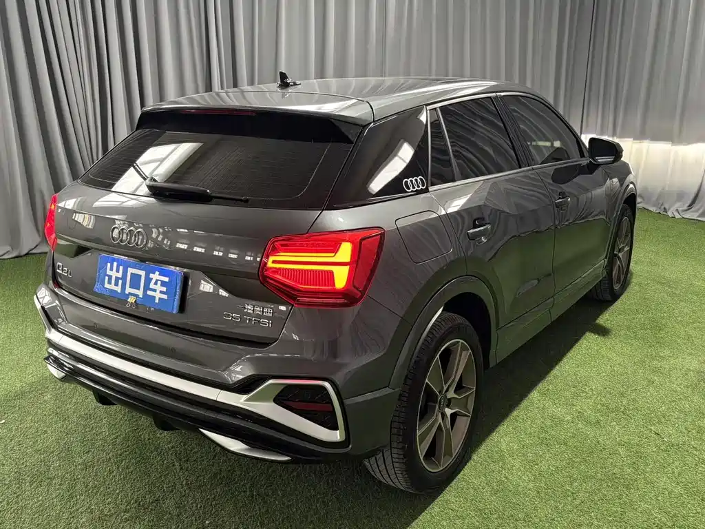 Audi Q2L — миниатюра 6