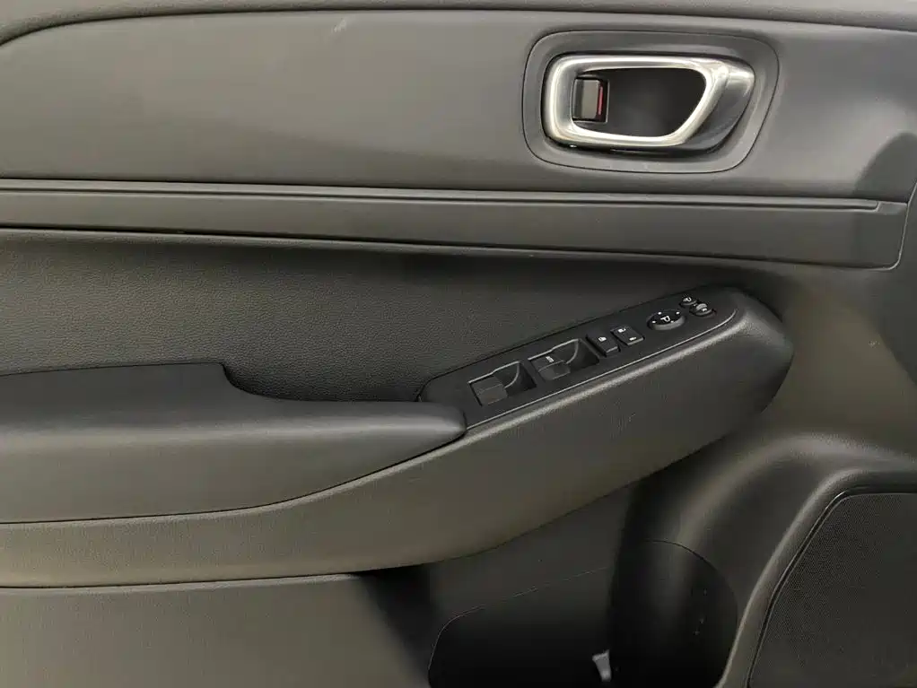 Honda Vezel — миниатюра 9