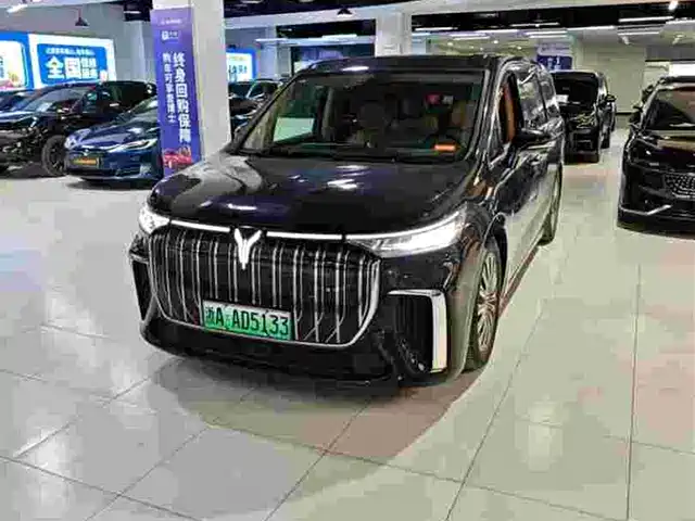 VOYAH LANTU DREAMER 2024