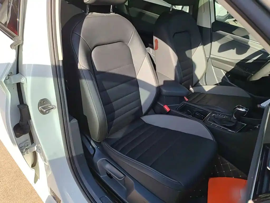 Volkswagen Sagitar — миниатюра 20