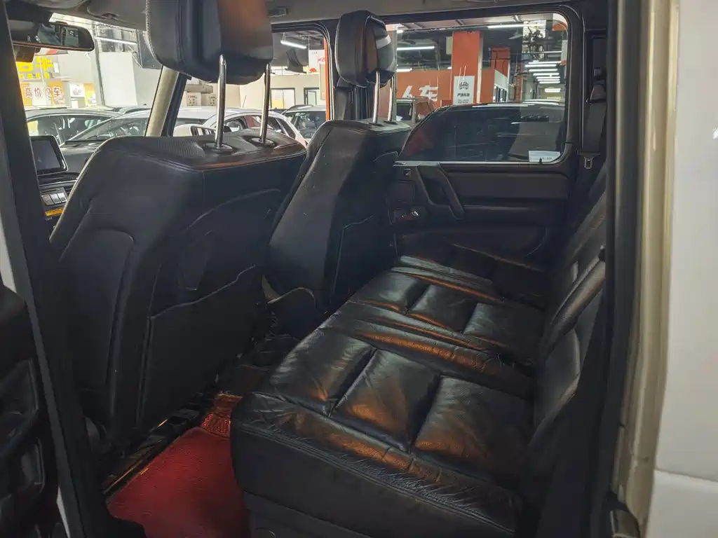 Mercedes-Benz G-Class — миниатюра 7