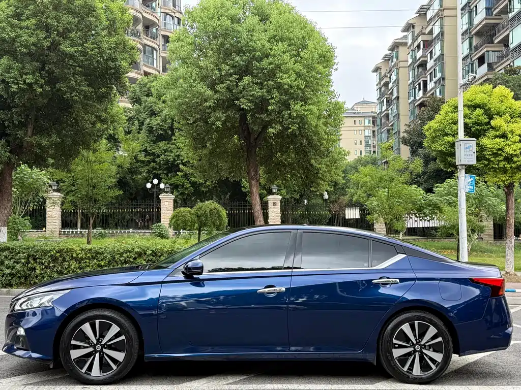 Nissan Teana — миниатюра 15