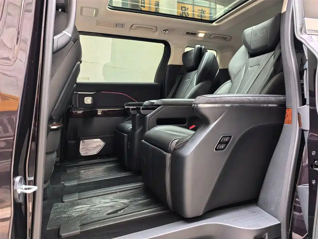 Hongqi HONGQI HQ9 PHEV