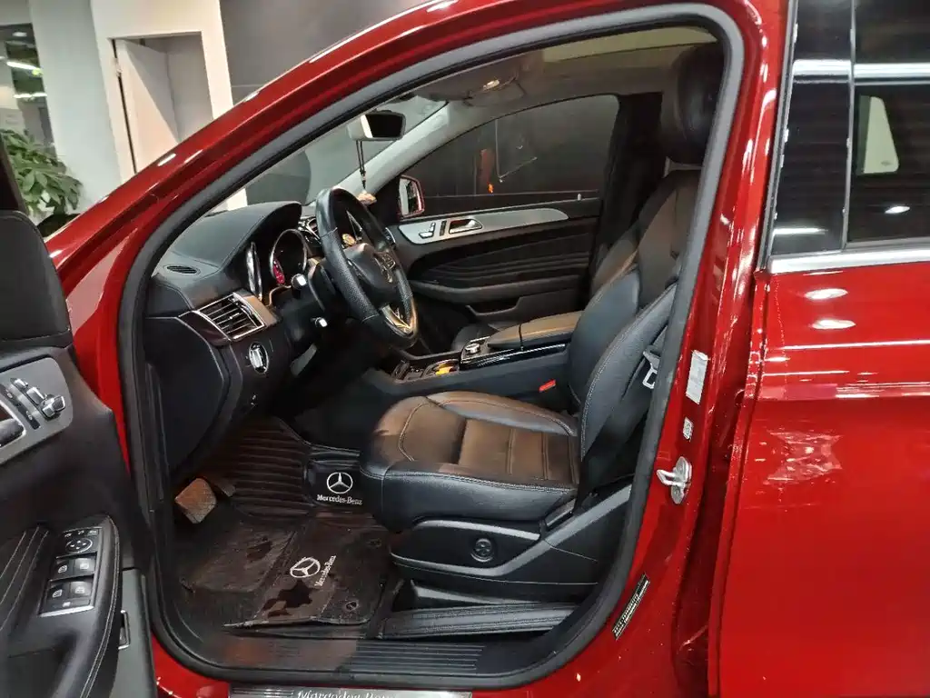 Mercedes-Benz GLE Coupe — миниатюра 11