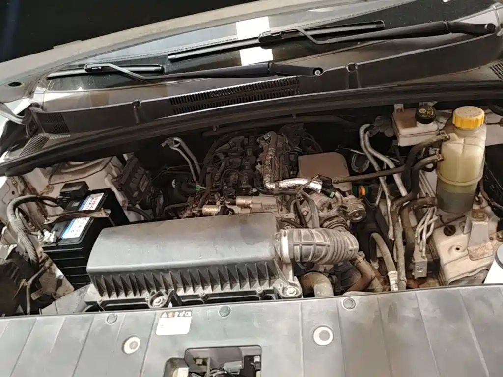 Wuling Hongguang PLUS — миниатюра 20