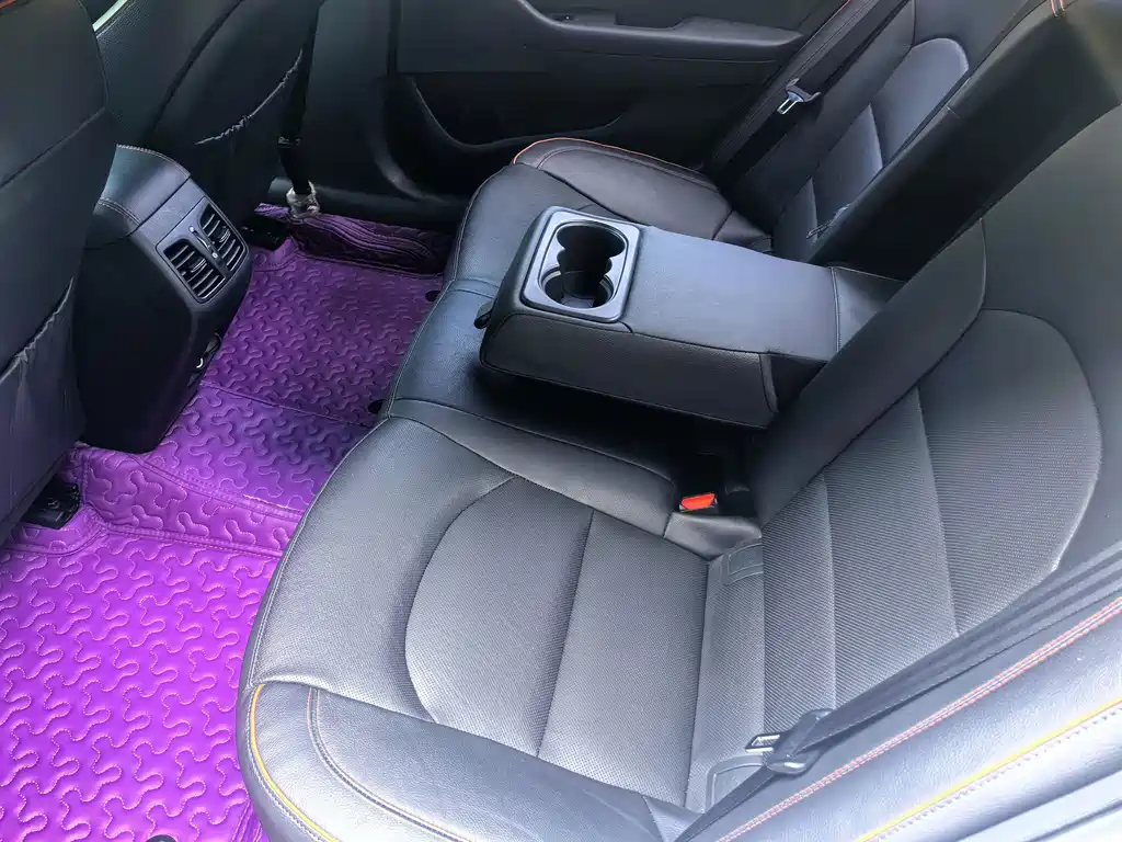 Hyundai Sonata — миниатюра 6