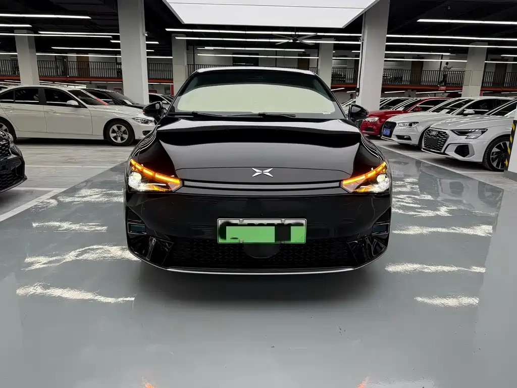 XPeng P5 — миниатюра 2