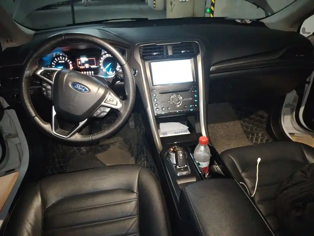 Ford Mondeo — миниатюра 13