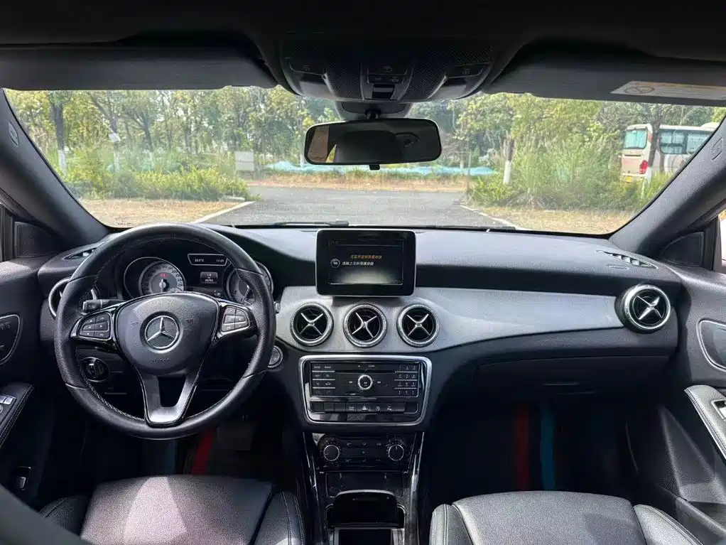 Mercedes-Benz CLA (Import) — миниатюра 5