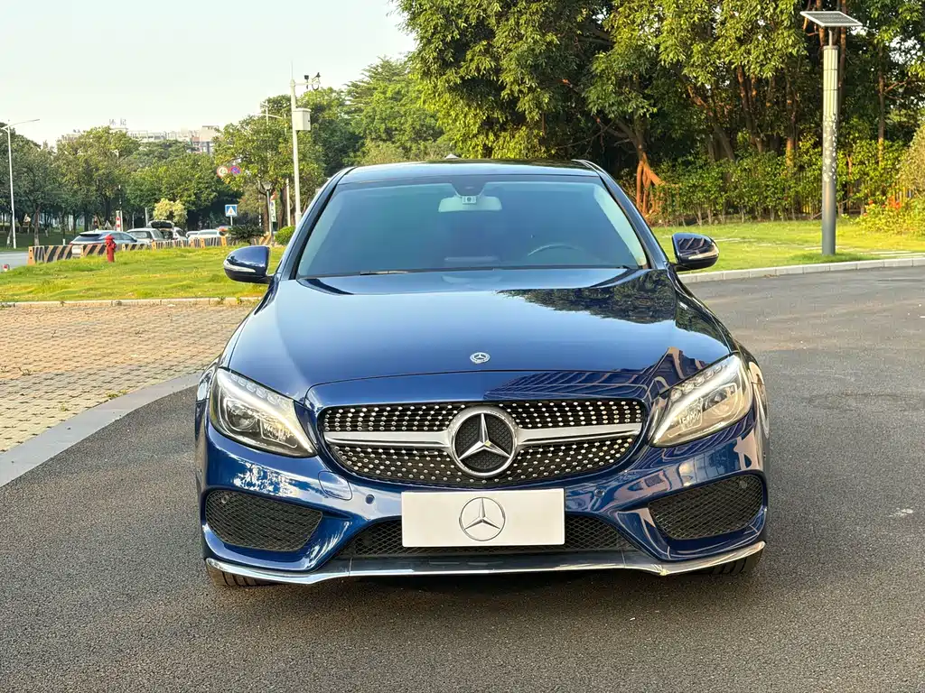 Mercedes-Benz C-Class — миниатюра 2