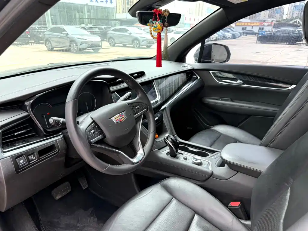 Cadillac XT6 — миниатюра 4