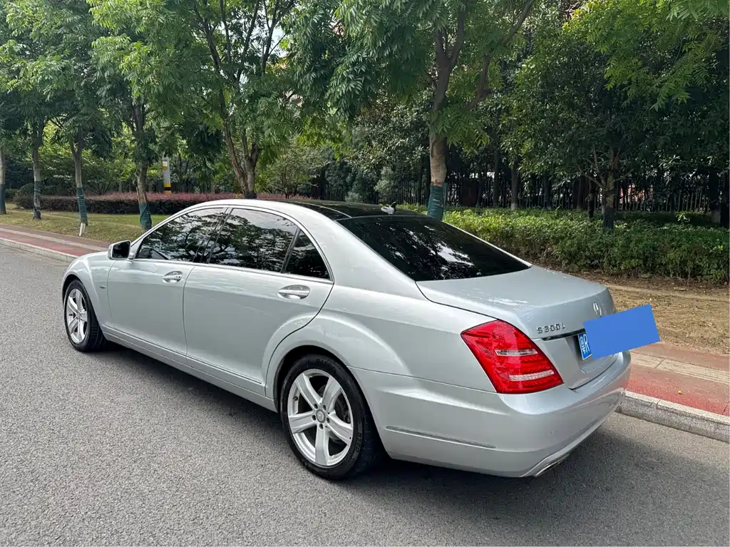 Mercedes-Benz S-Class — миниатюра 5