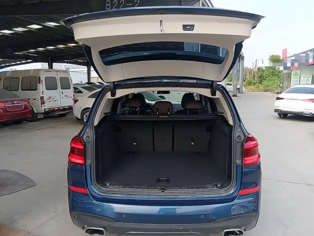 BMW X3 — миниатюра 19