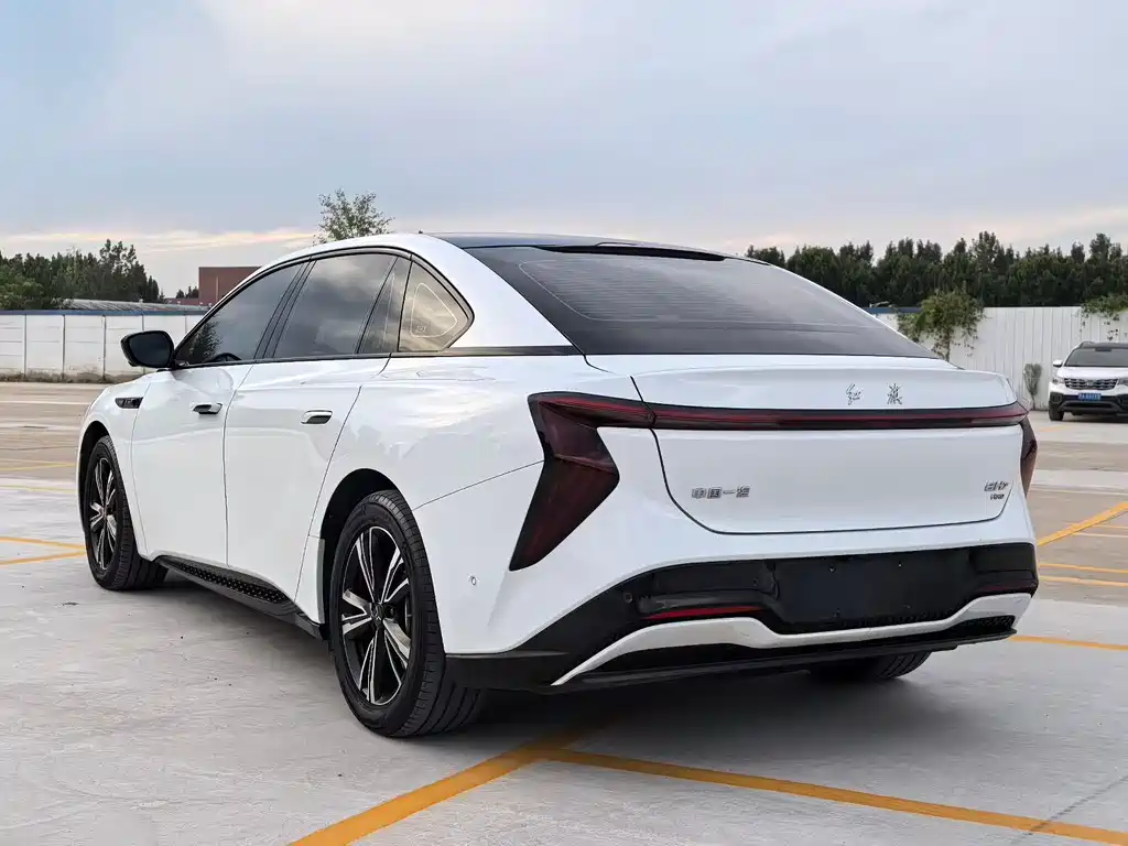 Hongqi Hongqi EH7 — миниатюра 7