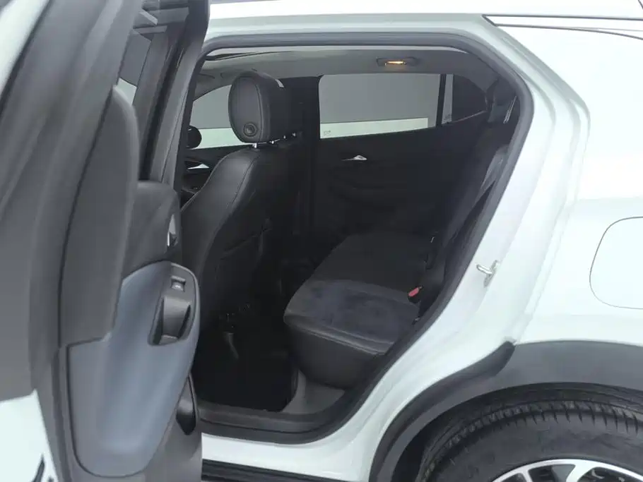 Buick Encore GX — миниатюра 11