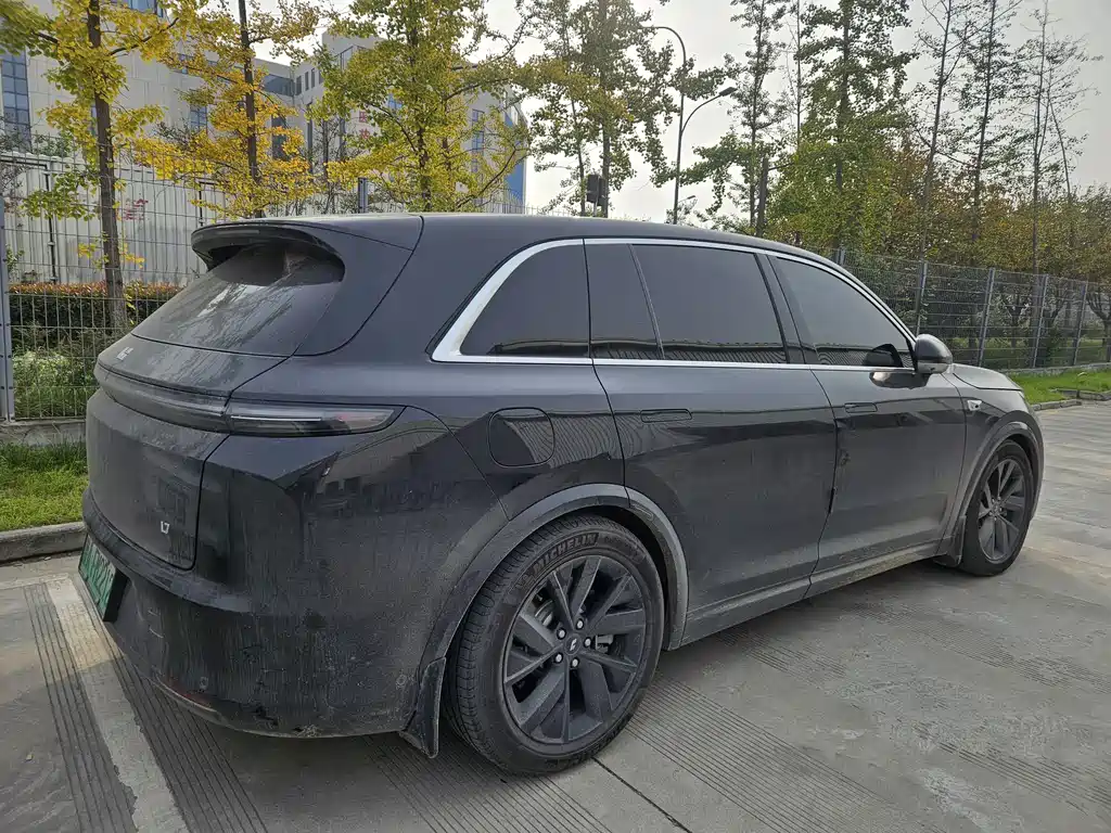 Li Auto IDEAL L7
