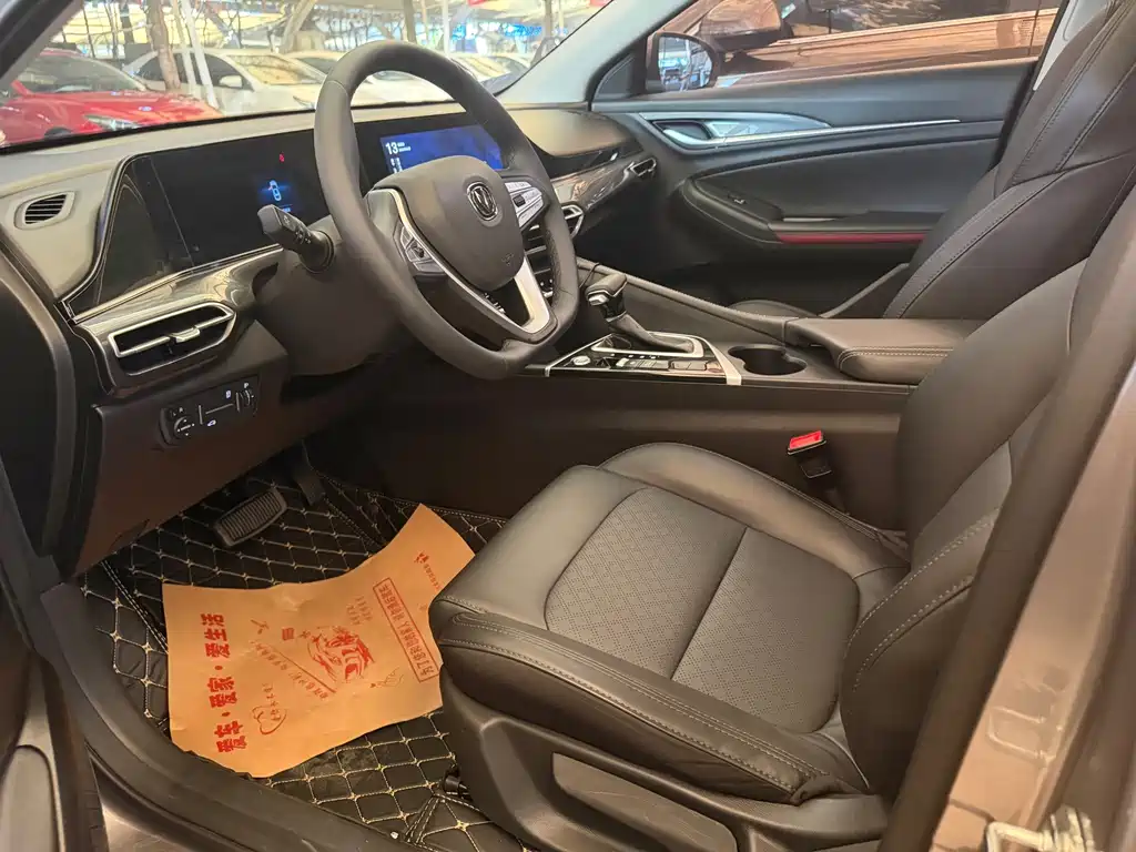 Changan Eado — миниатюра 6