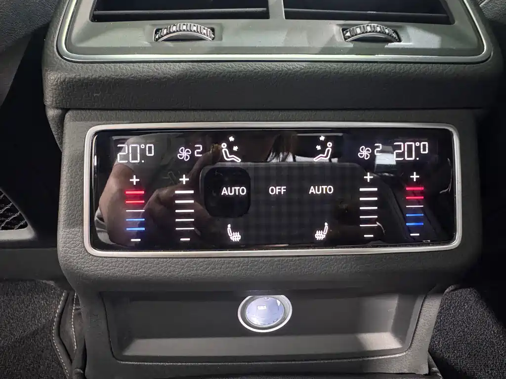Audi A6L — миниатюра 15