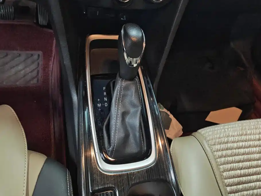 Chevrolet Monza — миниатюра 16