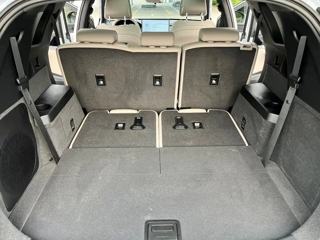 BYD Tang New Energy — миниатюра 13