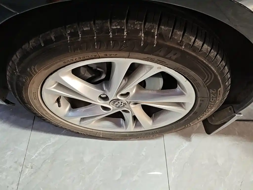 Buick Regal — миниатюра 23