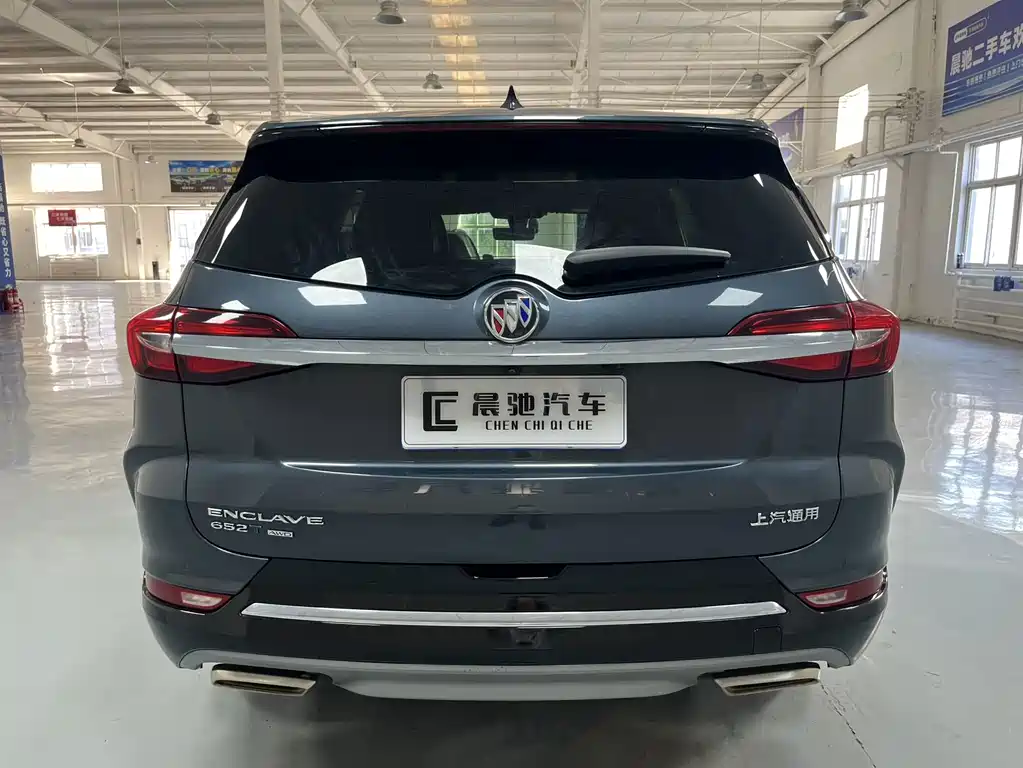 Buick Enclave — миниатюра 5