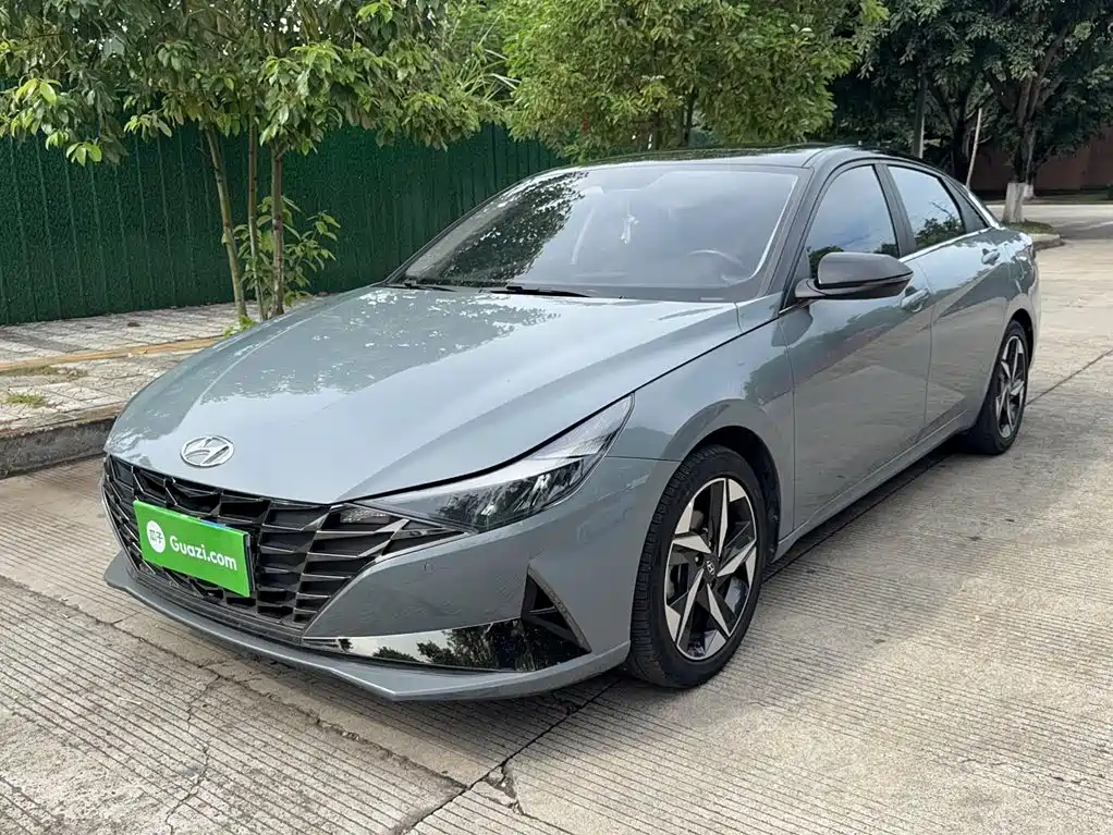 Hyundai Elantra — миниатюра 2