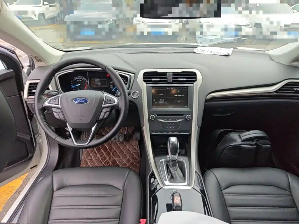 Ford Mondeo — миниатюра 10