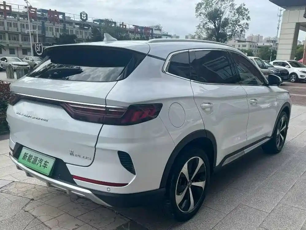 BYD PLUS New Energy — миниатюра 9